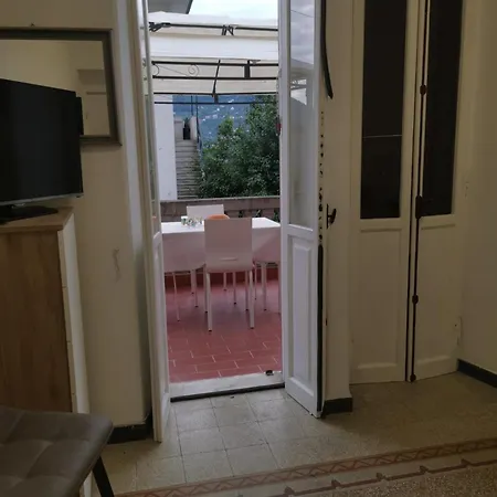 Il Terrazzo In Collina Lägenhet *